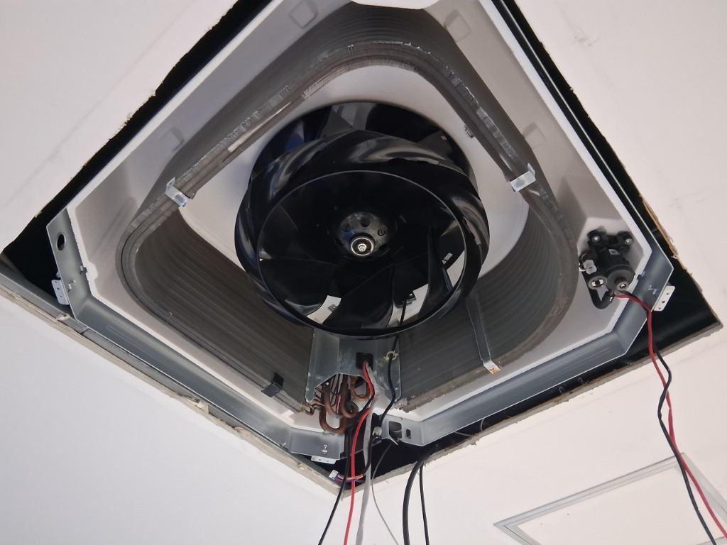 4웨이 에어컨 분해 사진 2